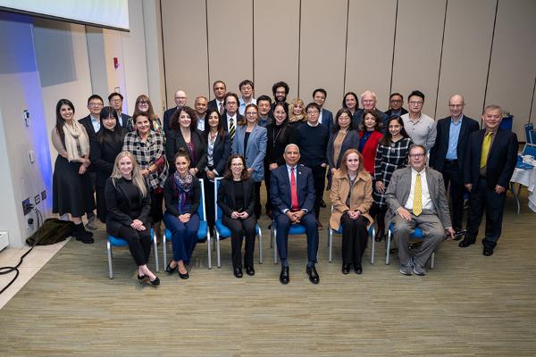 College of Management students, faculty and alumni